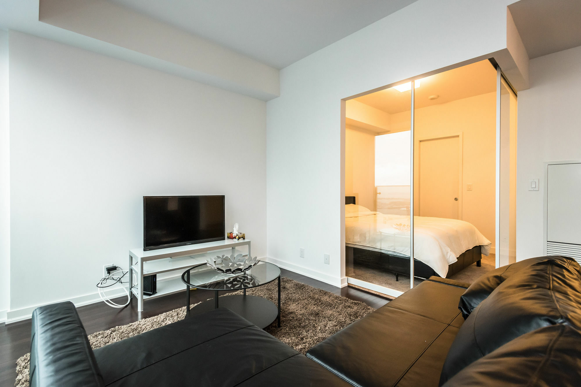 Downtown Luxury Lakeview Condo 多伦多 外观 照片